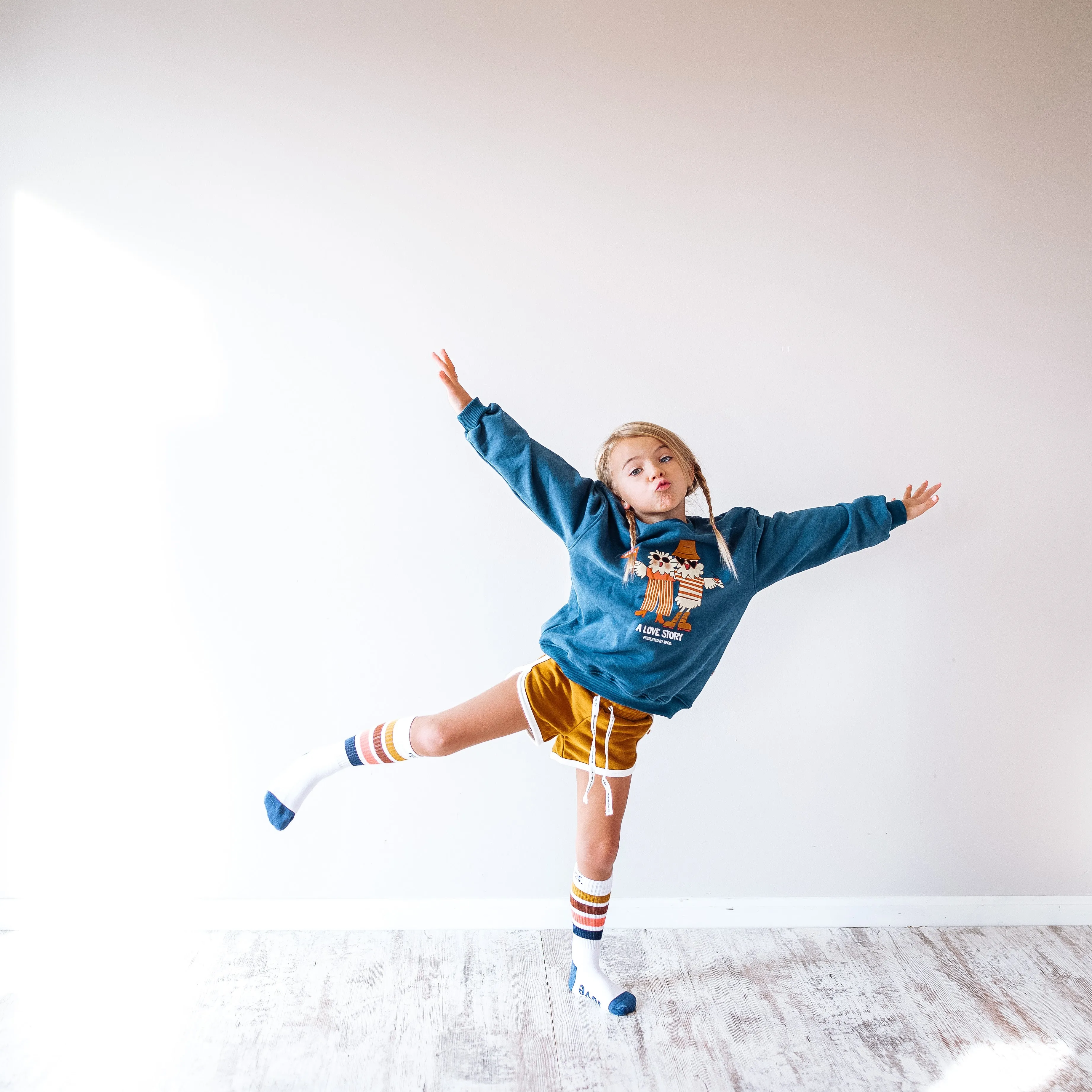LOVE BIRDS | oversized  drop shoulder Pullover | KIDS